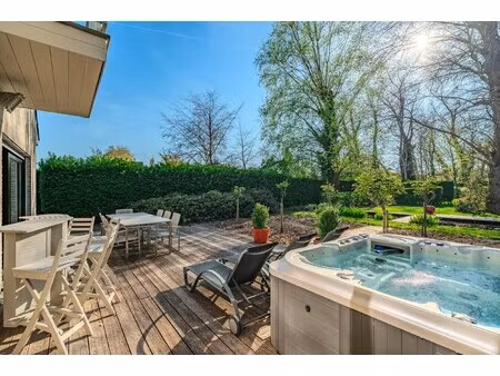 prachtige villa met 5 slaapkamers te koop in nieuwpoort.