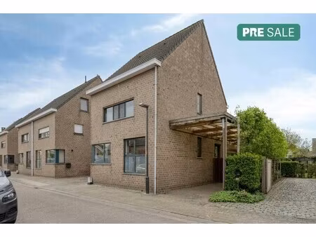 instapklare woning met 4 slaapkamers te koop in loenhout!
