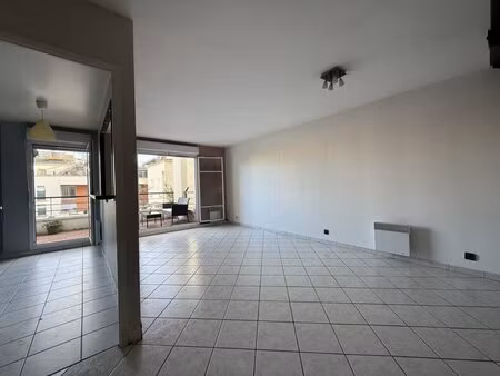 en vente appartement 64 m² – 245 000 € |bobigny