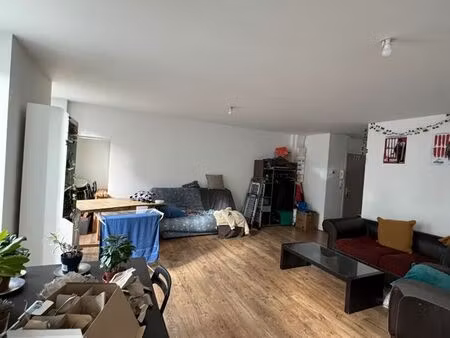 appartement 5 pièces 92 m²