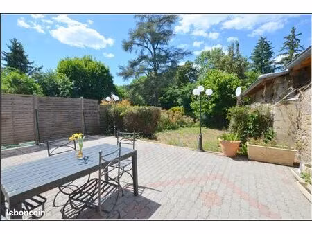 grand f2+jardin+terrasse+garage