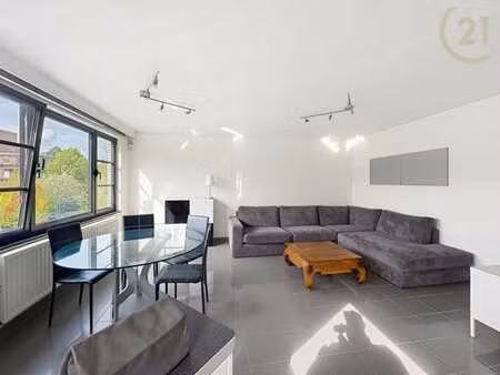 duplex lumineux 3 chambres dans quartier prisé sans charges