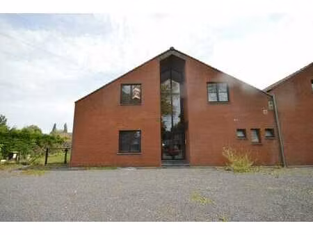 chaussée de beaumont  263/3 à spiennes