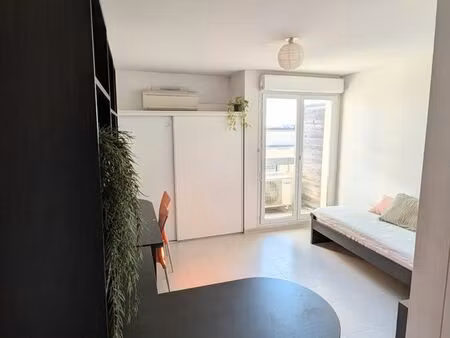 appartement t1 studio nîmes dans résidence calme et sécurisée
