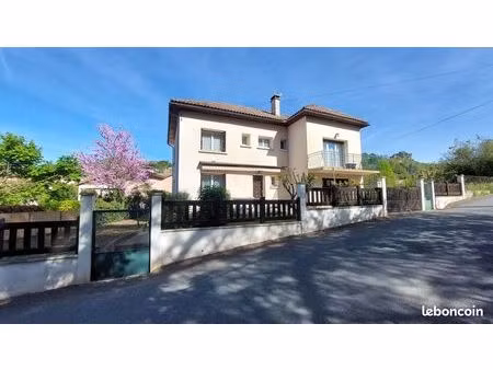 maison centre ville saint affrique