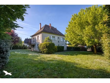 vente maison 6 pièces 147 m² à saint-céré (46400)  159 000 €