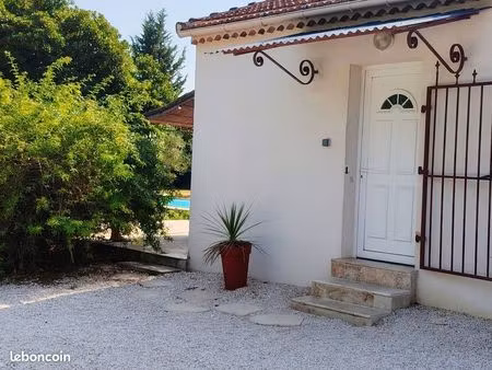 maison dépendance piscine