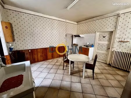 maison de village 5 pièces 95 m²