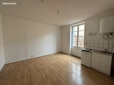 studio - 22 m2 issoire centre