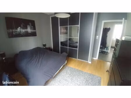 appartement 3 pièces de 76 m² avec balcon  cave et place de stationnement