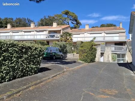 place de parking couverte - royan plage de la grande conche