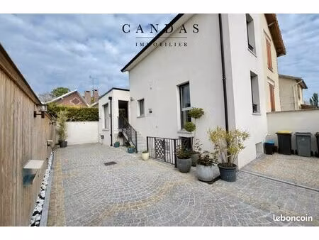 maison de ville 5 pièces 90 m²