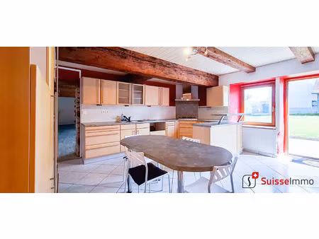 maison de caractère avec gîte indépendant - 310m2 - 8 chambres - 232 000€
