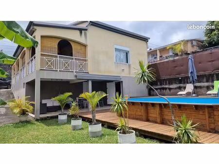 villa 4 pièces 114 m²