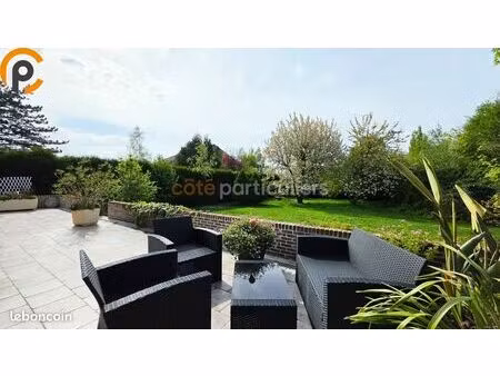 maison 7 pièces 165 m²