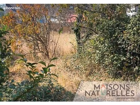 terrain 2 618 m² humbert