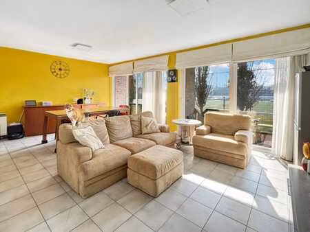 appart 2 ch - bureau - garage -terrasses