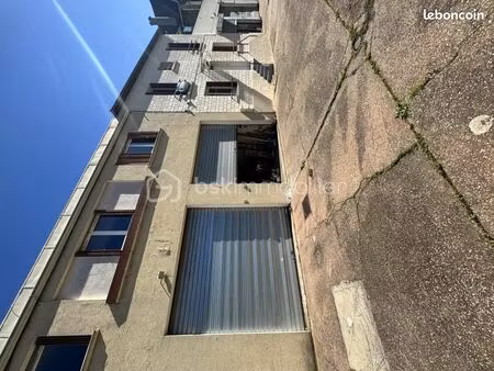 immeuble 10 pièces 360 m²