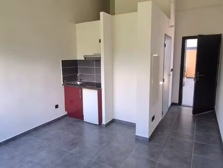 ? investissement locatif clé en main – studio avec parking – le tampon