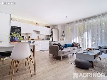 appartement 3 pièces 72 m²