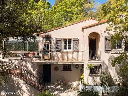 propriété 7 pièces 170 m²