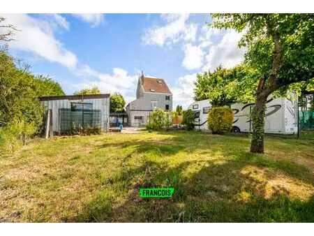 projet de rénovation sur un vaste terrain de plus de 3.700m…