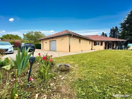 villa 6 pièces 152 m²