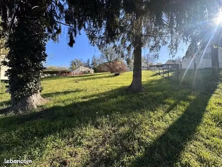 terrain 713 m² bailleval