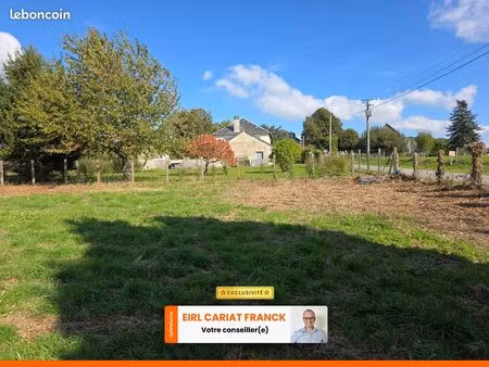 terrain 1 050 m² chamborand