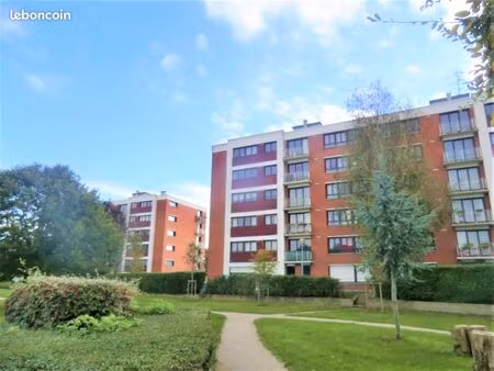 super appartement en centre ville