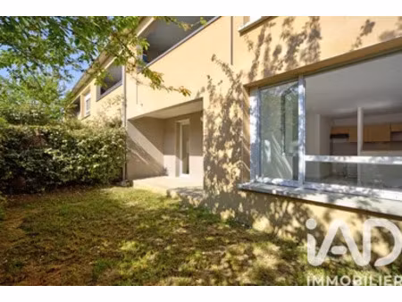 appartement à castelginest (31780)