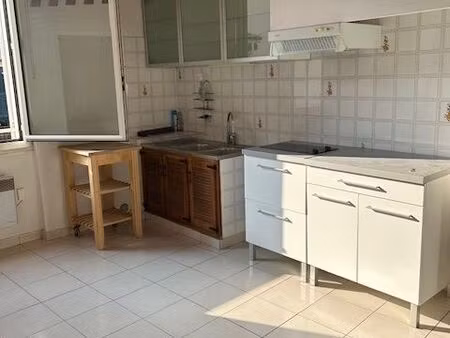 beau t1-2 village cuges