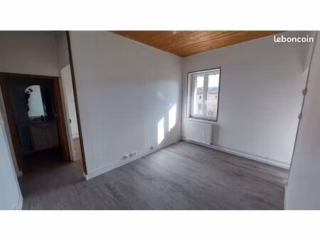 t3  55 m² au centre de ste foy l'argentière