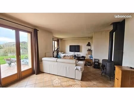 maison 5 pièces 140 m²