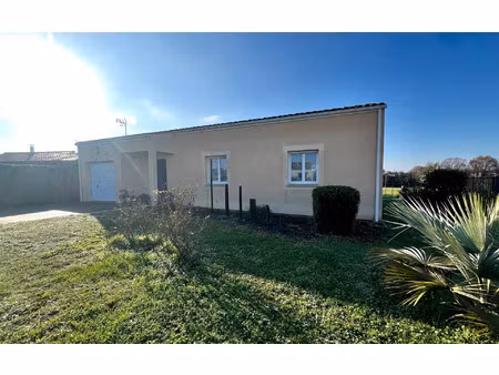 maison pisany m² t-4 à vendre  321 000 €