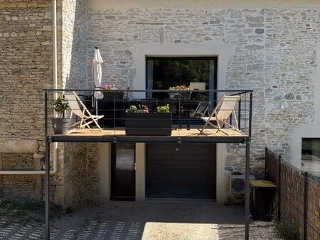 charmante maison en pierre rénovée