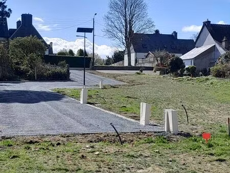 terrains viabilisés 178 / m²