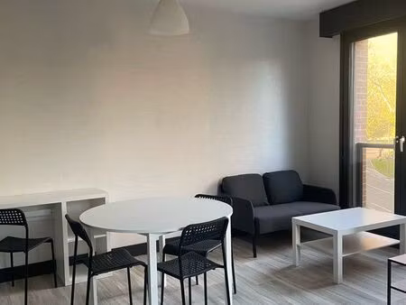 studio meublé 29 m² cambrai centre – quartier chic – résidence calme et sécurisée