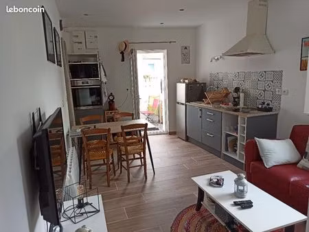 royan t2 refait à neuf 34 m² + terrasse bois 7 m²