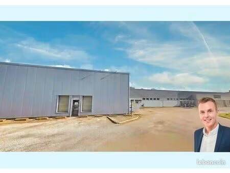 local bureaux 670 m²