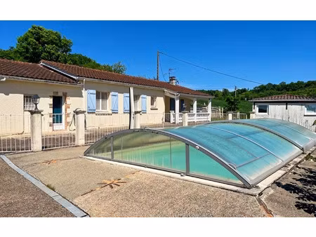 maison lectoure m² t-4 à vendre  220 000 €