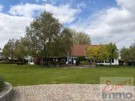 uiterst exclusief gelegen landhuis met prachtige verzic...