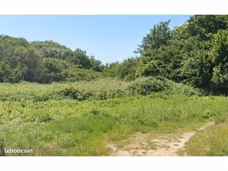 terrain 470 m² saint etienne au mont