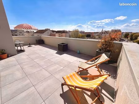 duplex 5 pièces 100 m²