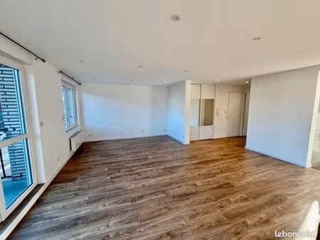 appartement 80m2 refait à neuf