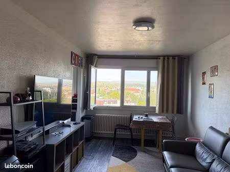 loue f2 48 m2 metz devant les ponts 540 + 140 de charges