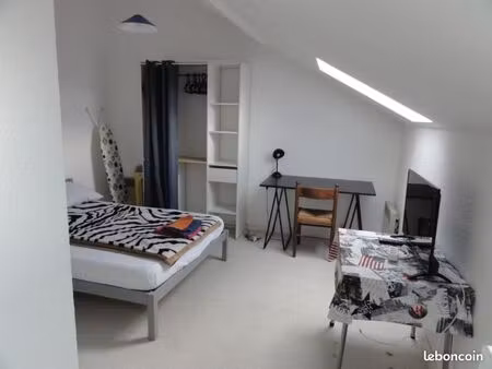 t1 meublé 31m2 quartier universités/écoles  proche centre-ville et gare  sécurisé