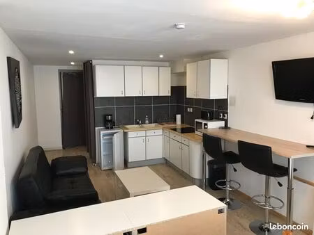 vente 2 studios + 1 cave - valence centre