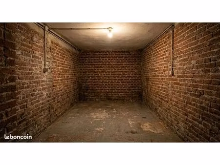 vente cave saine 8m² - valenciennes centre (place d’armes)
