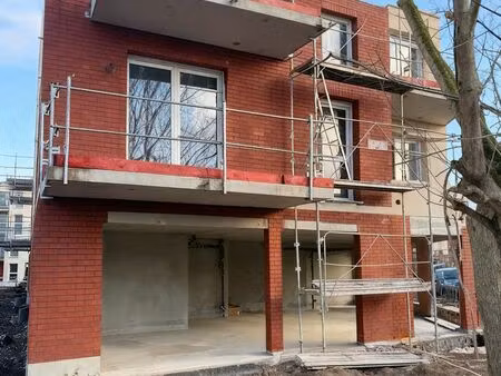 local commercial neuf